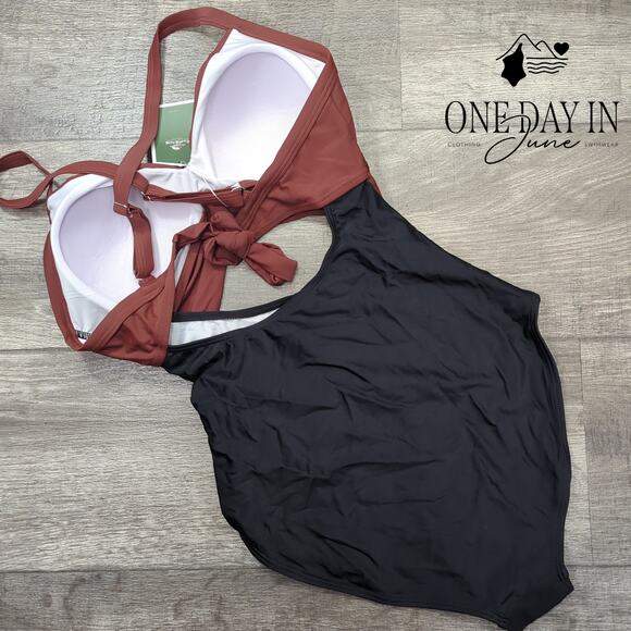 Eomenie Cross Front Cut Out Tie Back One Piece Swimsuit Size S - Picture 7 of 7